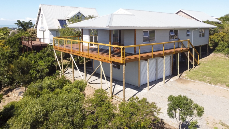 3 Bedroom Property for Sale in Kleinemonde Eastern Cape